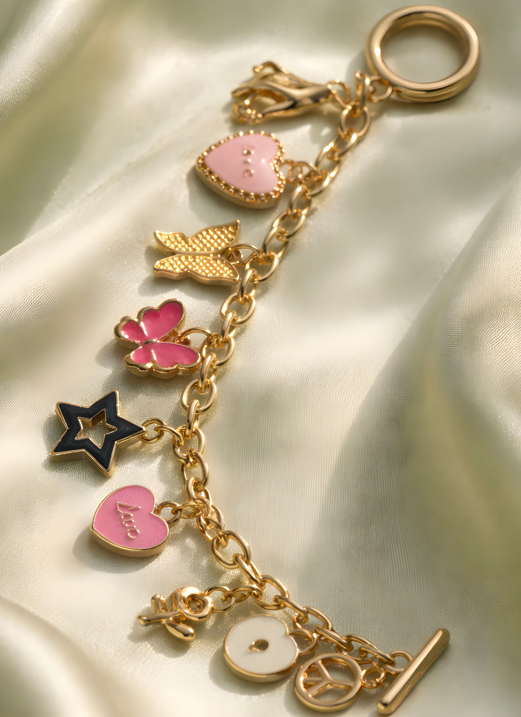 Stylish gold charm handmade customized bracelet