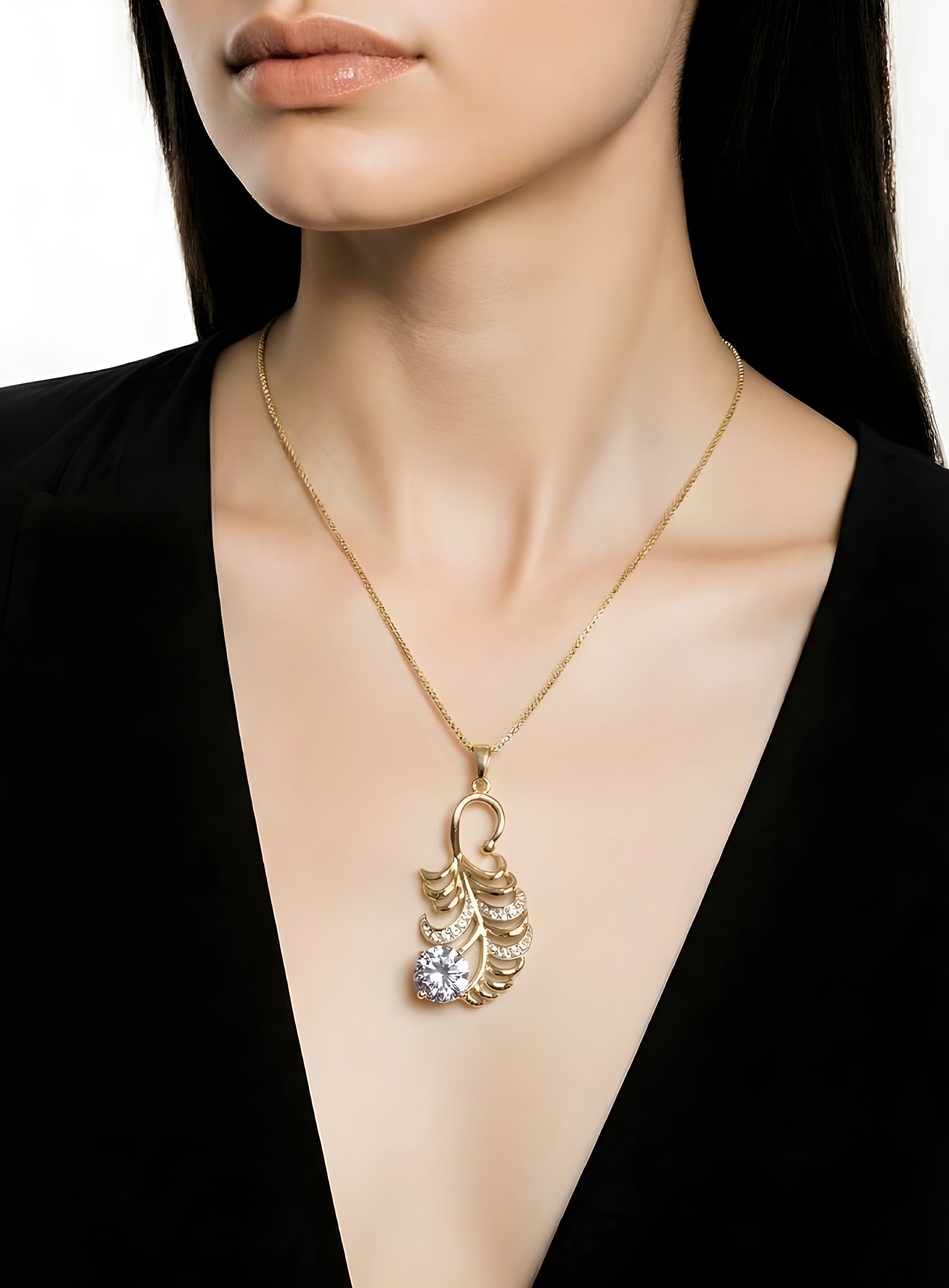 Elegant peacock-inspired pendant necklace