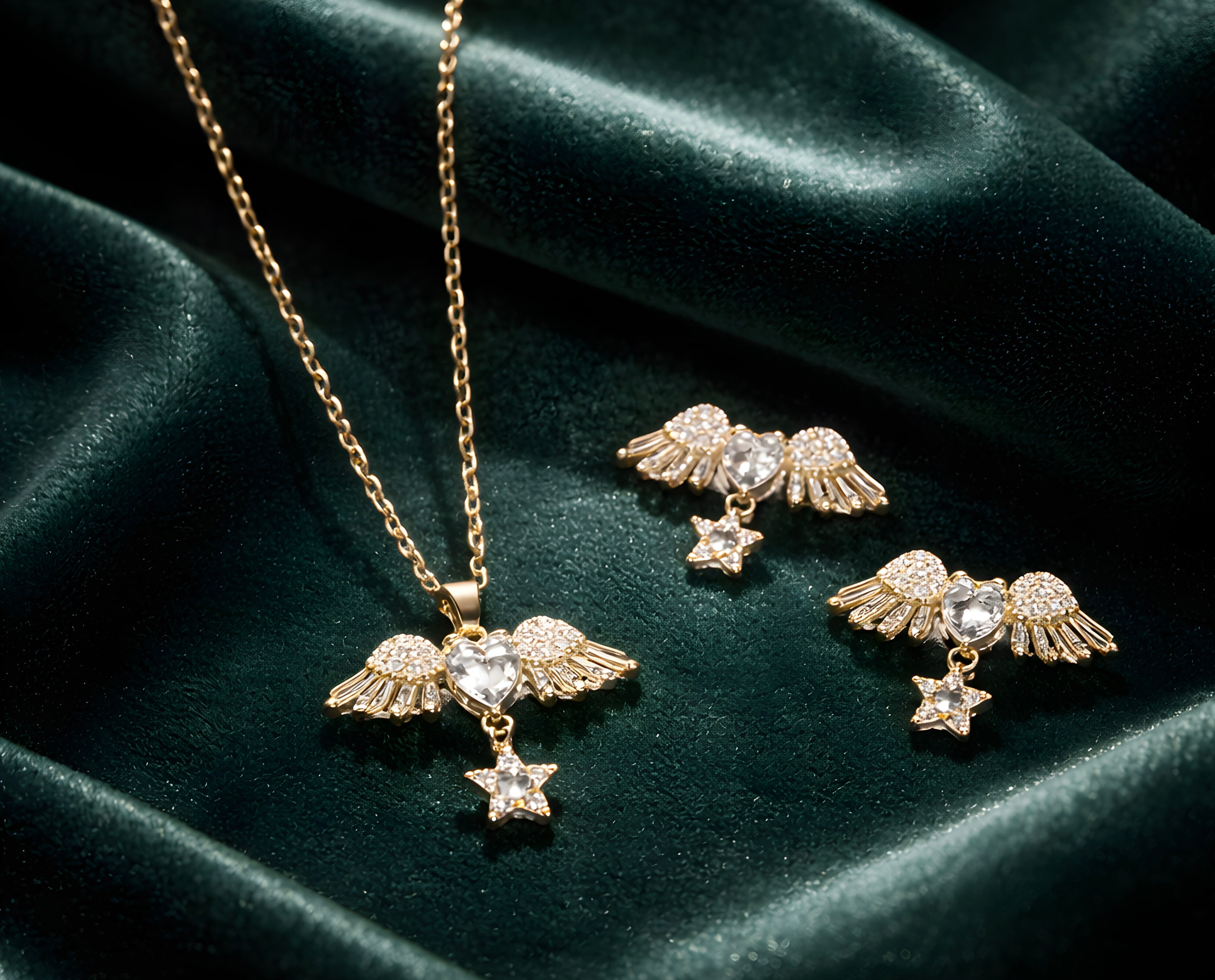 Gold angel wing pendant set